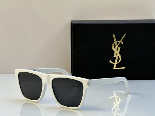 YL  Sunglasses AAAA-632