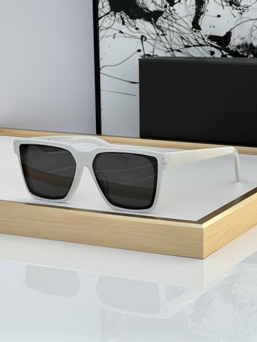 YL  Sunglasses AAAA-685