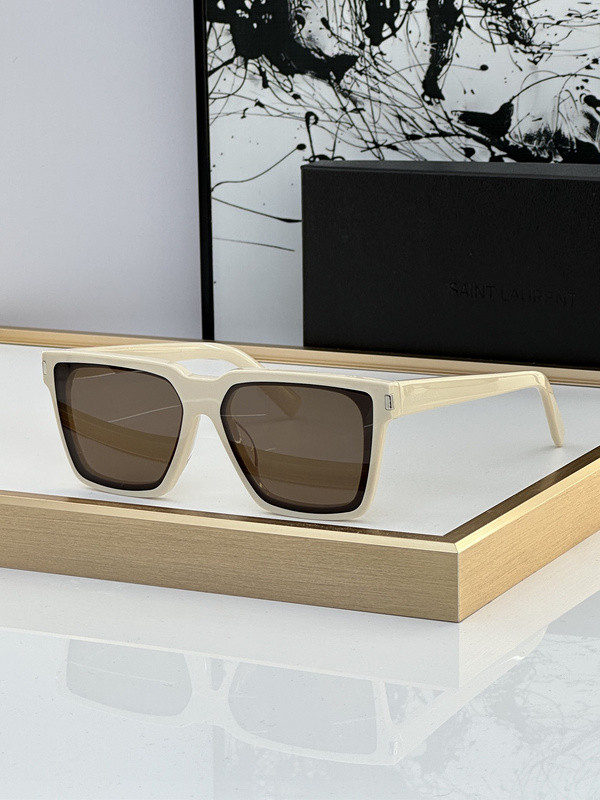 YL  Sunglasses AAAA-683