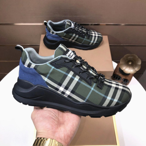 Burberry men shoes 1：1 quality-399