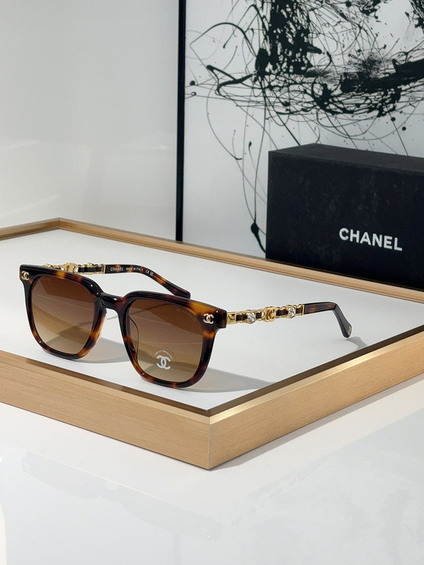 CHNL Sunglasses AAAA-3711