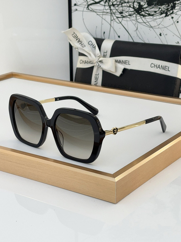 CHNL Sunglasses AAAA-3700
