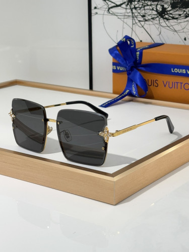 LV Sunglasses AAAA-4121