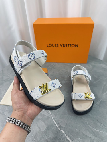 LV women Sandals 1：1 Quality-732