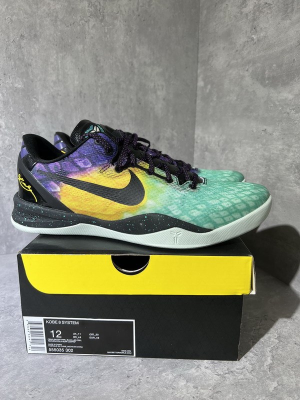 Authentic Kobe 8  Easter”