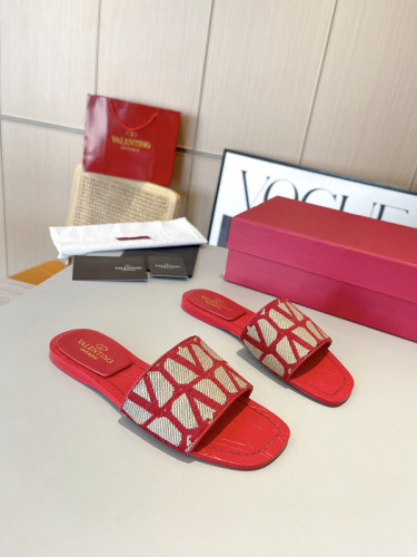 VT women slippers AAA-253