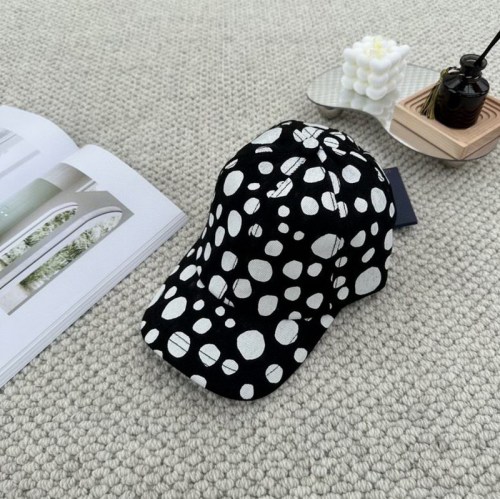 LV Hats AAA-472