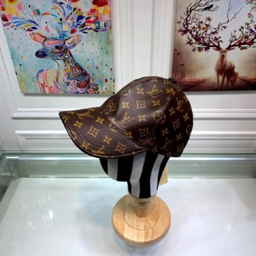 LV Hats AAA-073