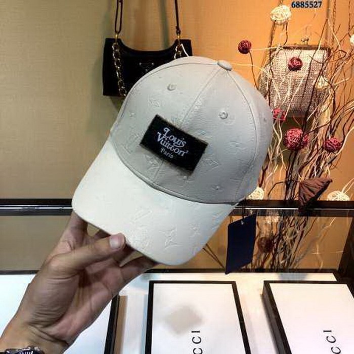 LV Hats AAA-134