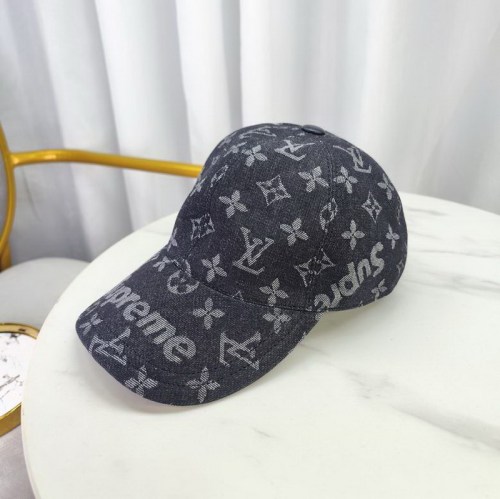 LV Hats AAA-383