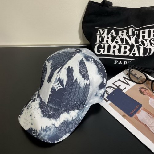 LV Hats AAA-498