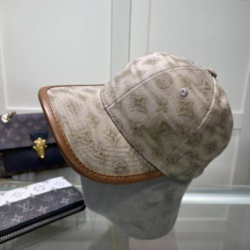 LV Hats AAA-596