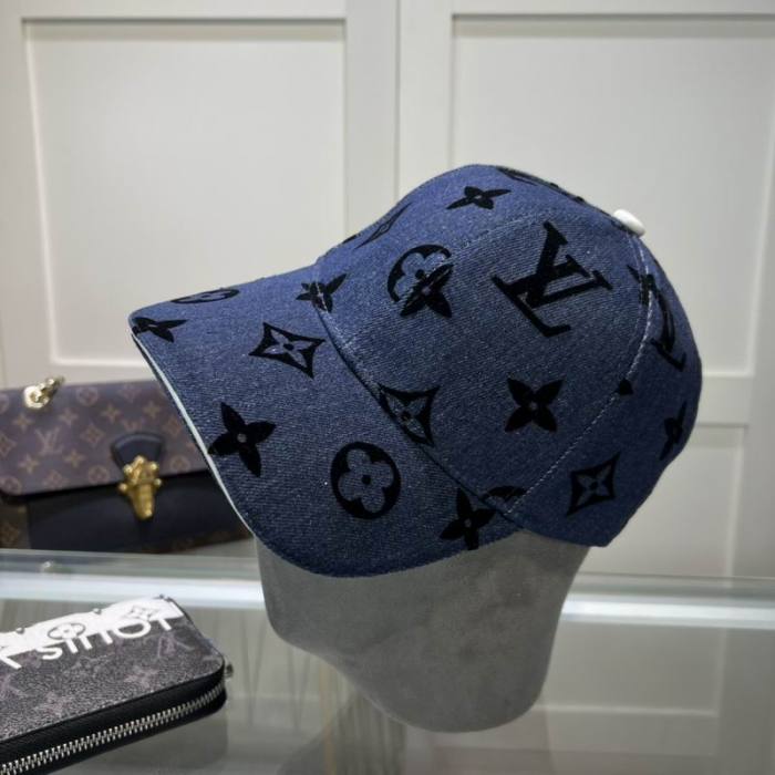LV Hats AAA-937