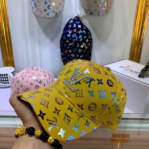 LV Hats AAA-021