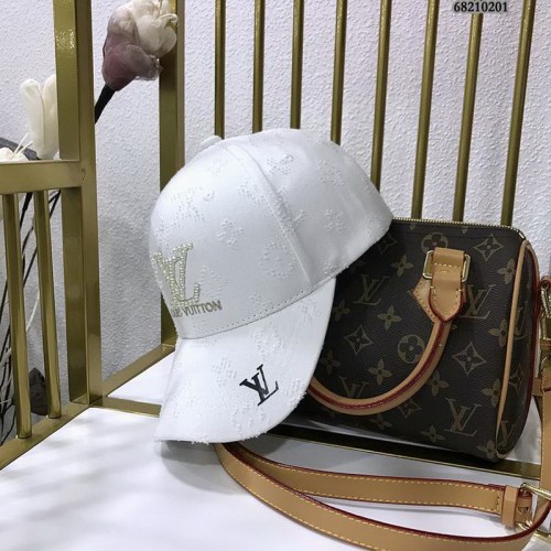 LV Hats AAA-185