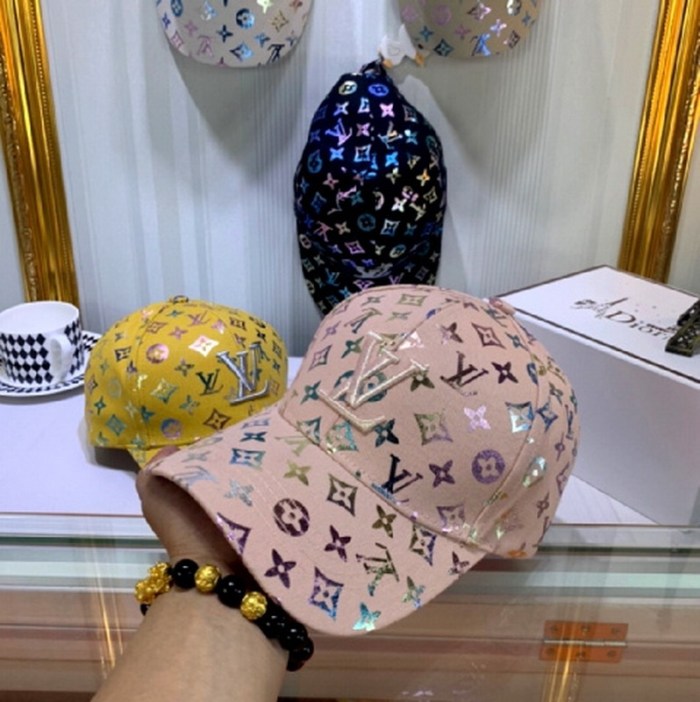 LV Hats AAA-022