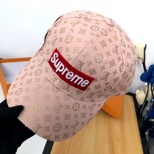 LV Hats AAA-097
