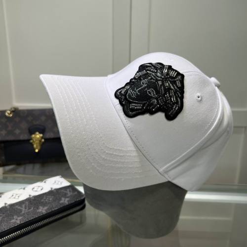 Versace Hats AAA-060