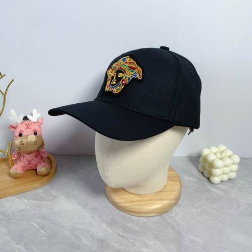 Versace Hats AAA-067