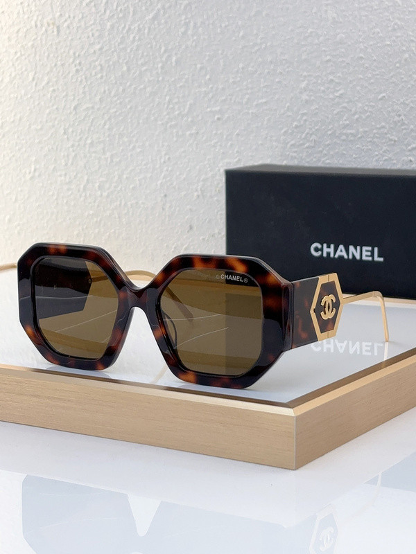 CHNL Sunglasses AAAA-3911