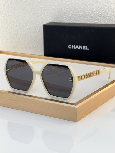 CHNL Sunglasses AAAA-4146