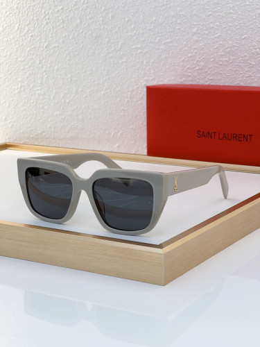 YL  Sunglasses AAAA-910