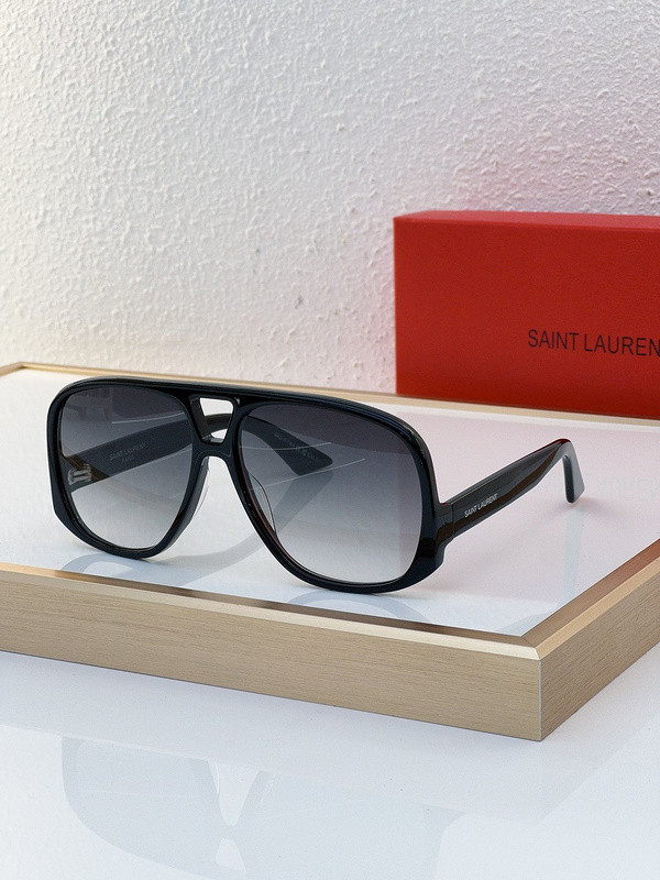 YL  Sunglasses AAAA-846