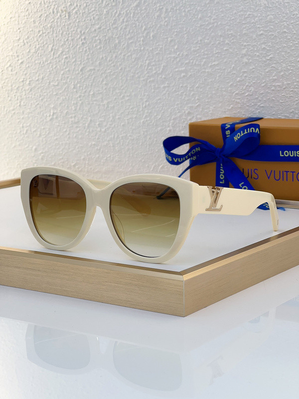 LV Sunglasses AAAA-4402