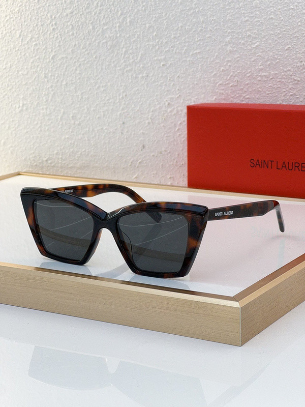 YL  Sunglasses AAAA-857