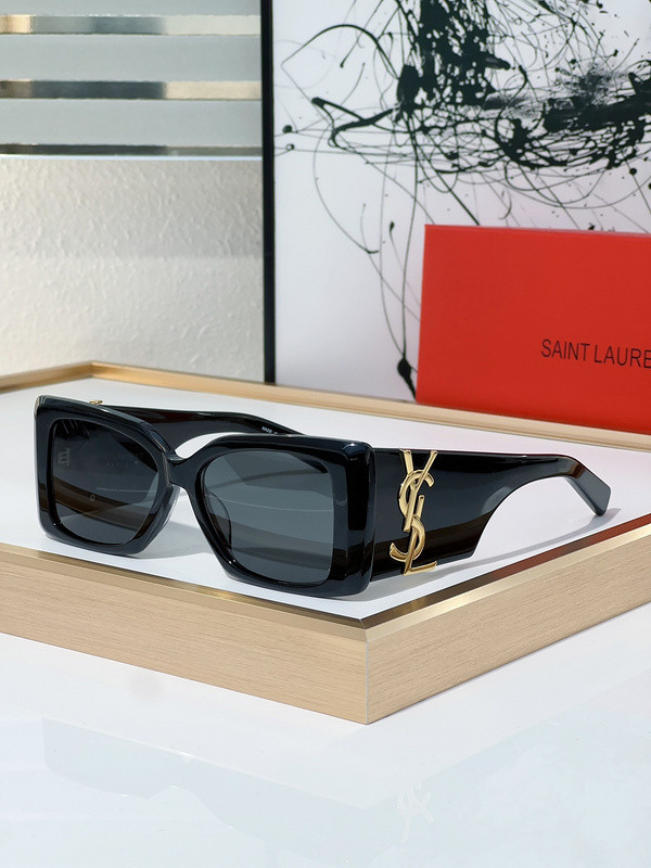 YL  Sunglasses AAAA-871