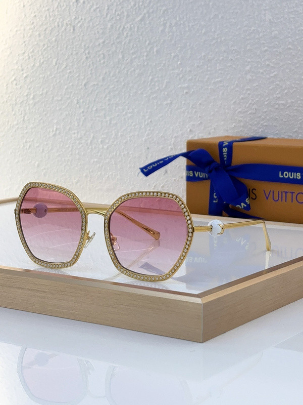 LV Sunglasses AAAA-4466