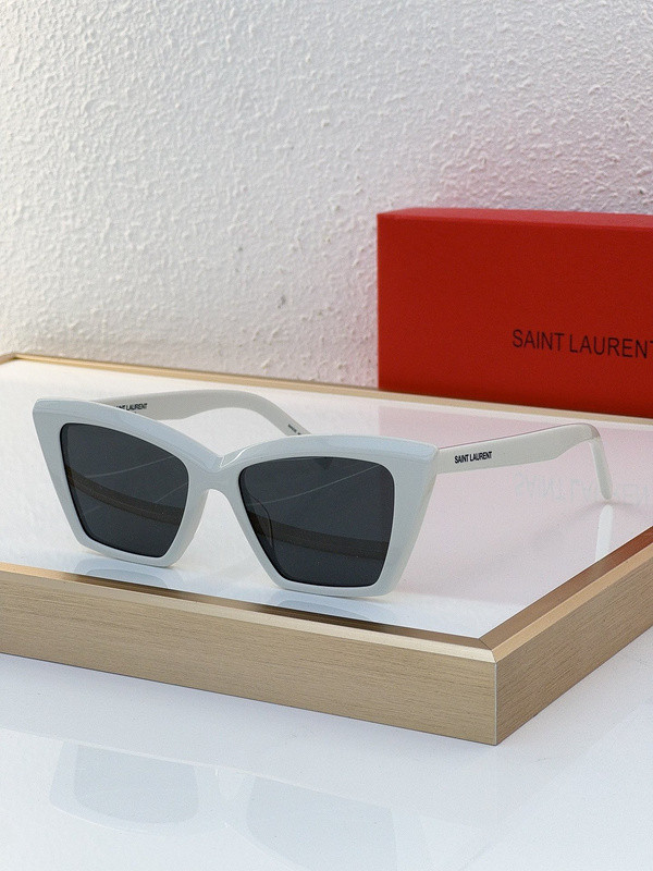 YL  Sunglasses AAAA-858