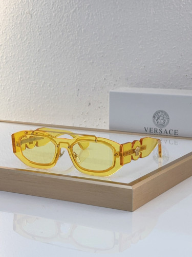 Versace Sunglasses AAAA-2617