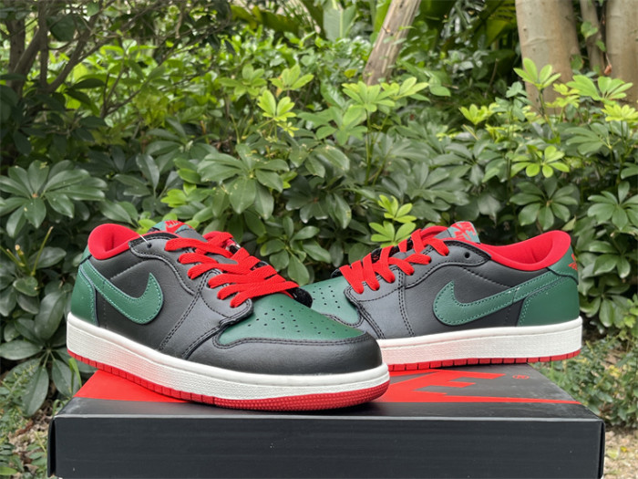 Authentic  Air Jordan 1 Low  “Gorge Green”