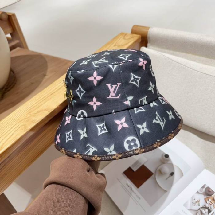 LV Bucket Hats AAA-450