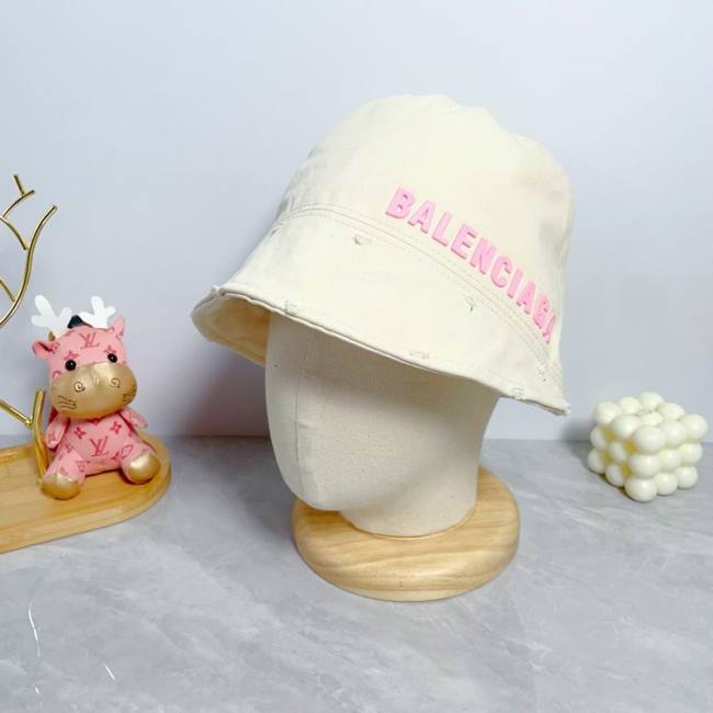 B Bucket Hats AAA-025