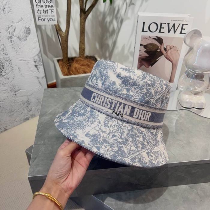 DIOR Bucket Hats AAA-612