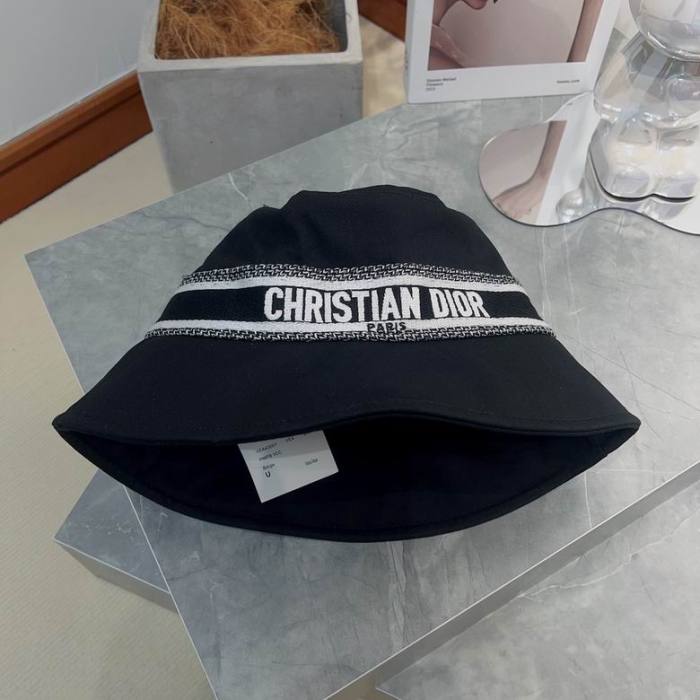 DIOR Bucket Hats AAA-222