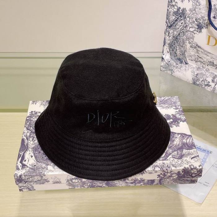 DIOR Bucket Hats AAA-090
