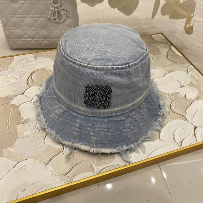 Loewe Bucket Hats AAA-173