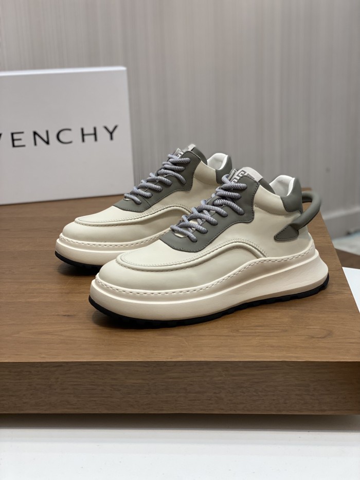 Super Max Givenchy Shoes-327