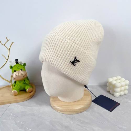 LV Hats AAA-1099
