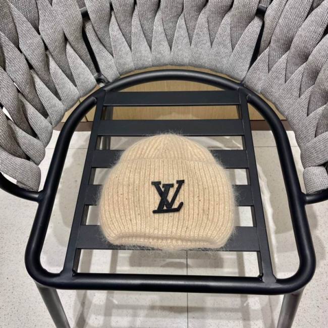 LV Hats AAA-1202