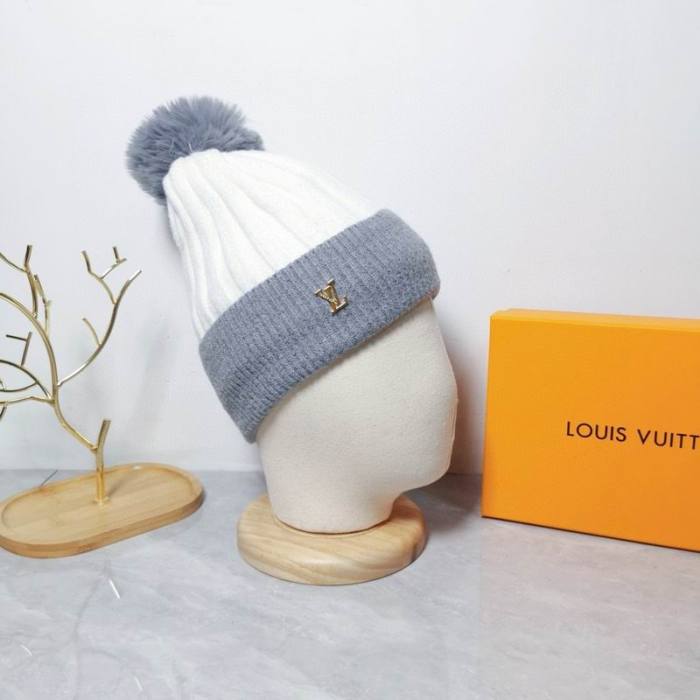 LV Hats AAA-1244