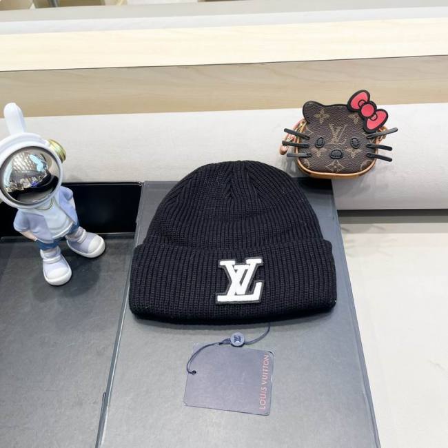 LV Hats AAA-1123