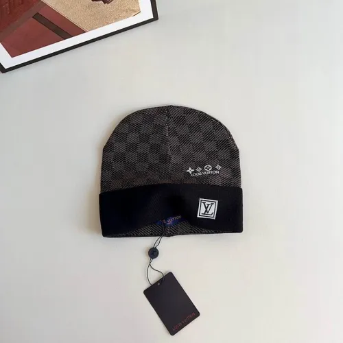 LV Hats AAA-1208