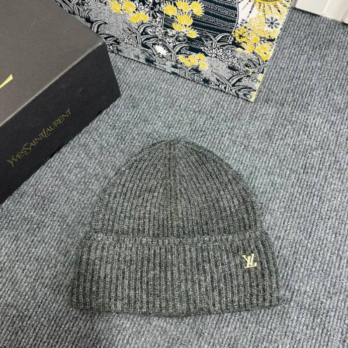 LV Hats AAA-1071