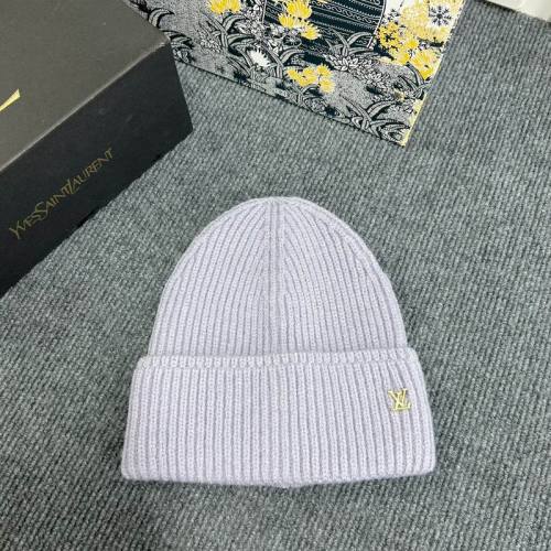 LV Hats AAA-1070