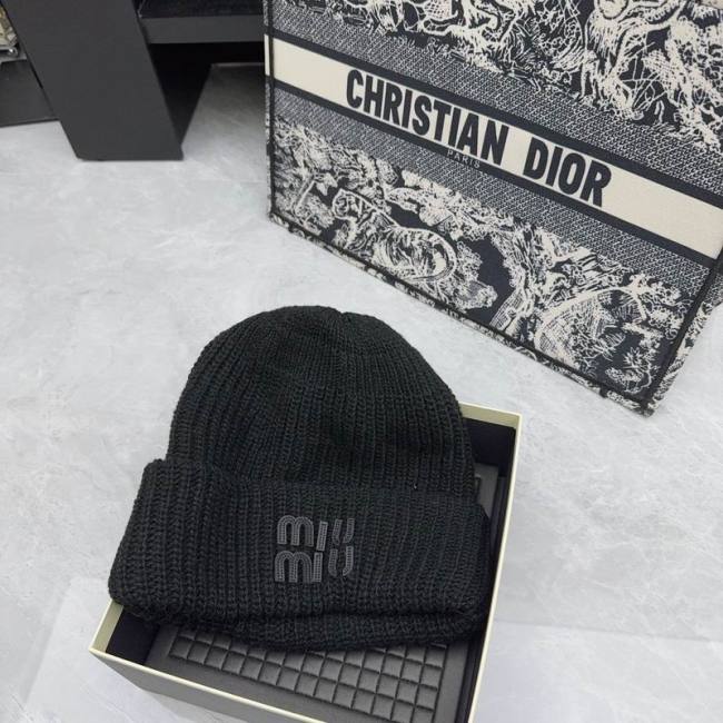 Miumiu Hats AAA-019