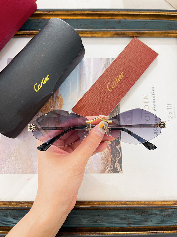 Cartier Sunglasses AAAA-6015